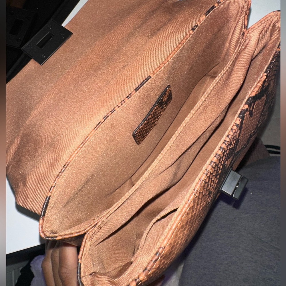 Nicole Miller leather handbag - Picture 4 of 5